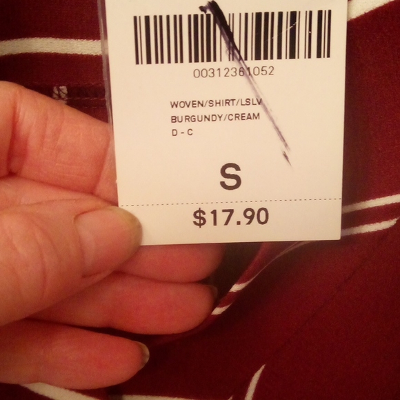 Forever 21 ladies blouse - Picture 2 of 4